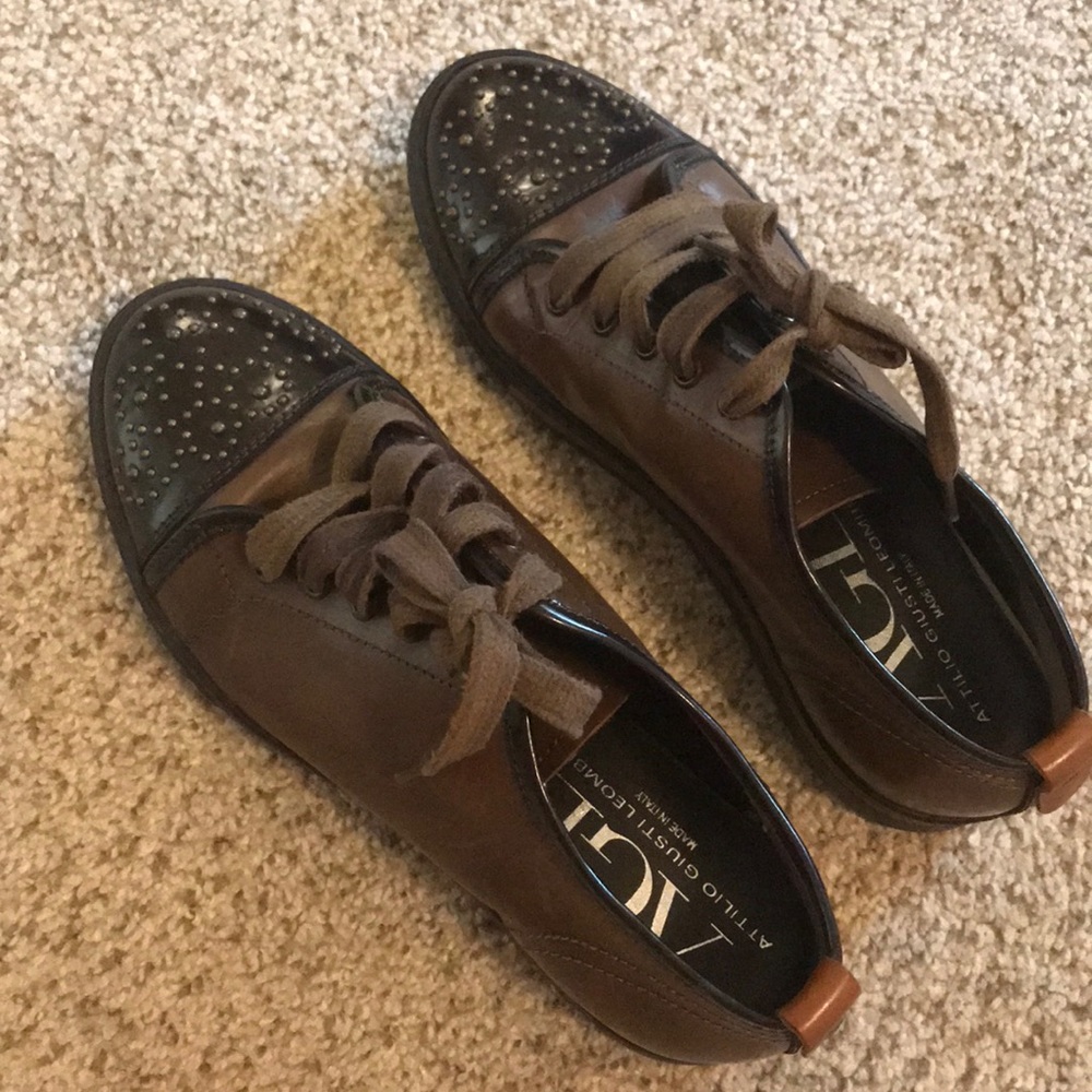 AGL shoes